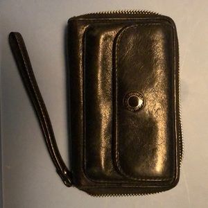 Coach wristlet wallet